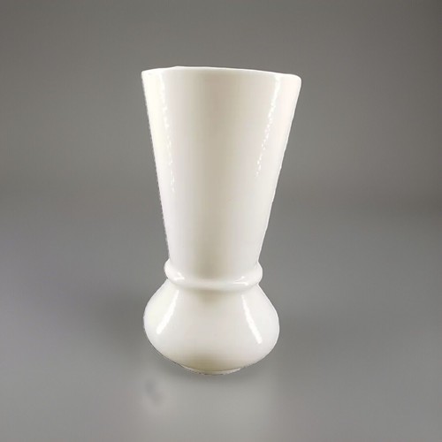 Vase opaline blanche xix - en,