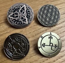 Pin's - lot de 4 pins en