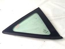 A1696700412 VITRE FIXE D'AILE