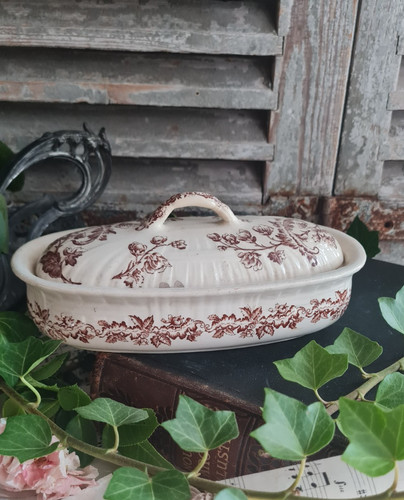 Ancien service toilette - service, a