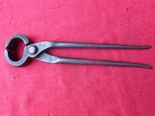 ANCIENNES TENAILLES DE