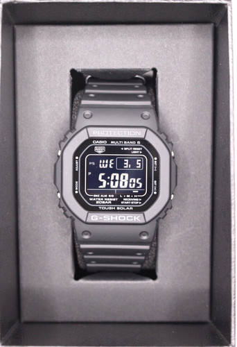 Montre numérique pour homme