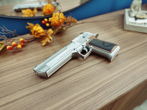 Resident evil desert eagle - resident,