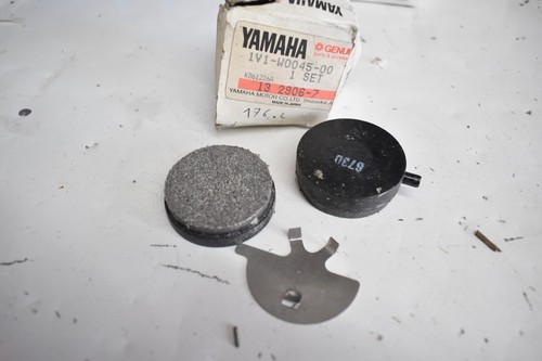 Plaquettes frein avant - de,