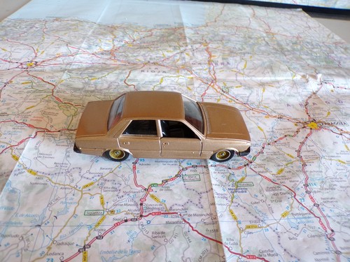 Peugeot 505 marron ancienne - peugeot,