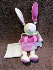 Doudou mouchoir lapin rose cape verte Babynat TBE