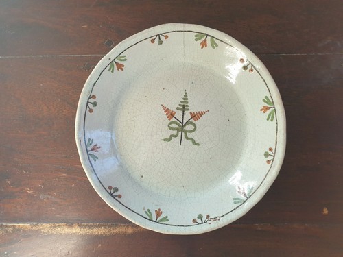 Plat cul noir - plat, faience