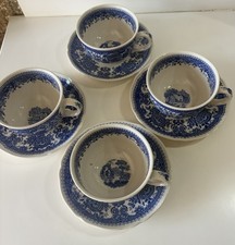 4 Tasses Et Sous Tasses