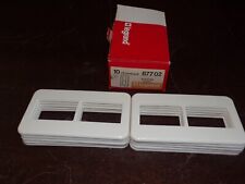 10 Plaques Double CHAMBORD en Bakélite IVOIRE Verticale LEGRAND 87702