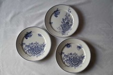 Lot de 3 assiettes en faience blanche décor bleu Terre de fer