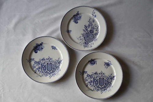 Lot assiettes en faience - assiettes,