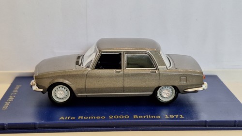 Alfa romeo 2000 berlina 1971 - 2000,
