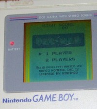 Nintendo Game Boy + Game