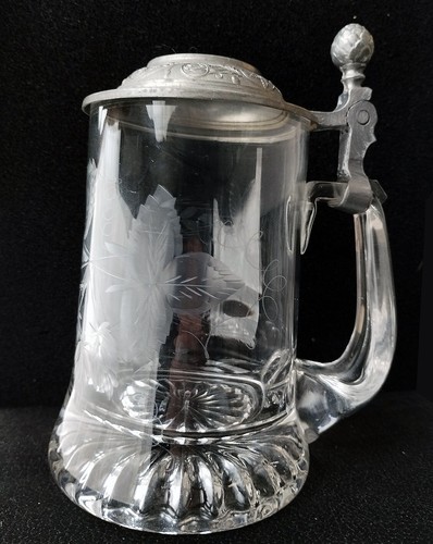 Ancienne chope bière - à, en
