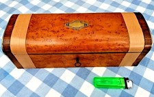 ancienne  boite à gants