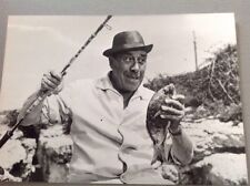 FERNANDEL  dans " LA CUISINE AU BEURRE "- PHOTO DE PRESSE   13x18cm