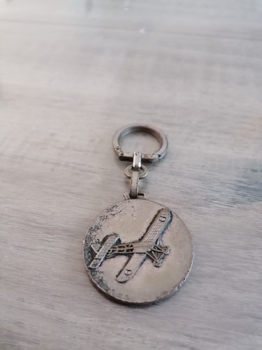 Porte clef avion biplan - clef,