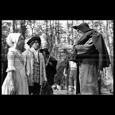 Photo F.013657 SABINE HAUDEPIN PATRICK RAYNAL LES MAITRES SONNEURS 1980 TV-MOVIE