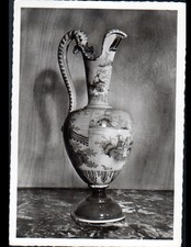 SAUMUR (49) AIGUIERE en FAIENCE de NEVERS du XVII° au MUSEE du CHATEAU en 1969