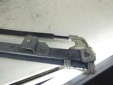 Leve vitre electrique avant droit PEUGEOT 806 111386