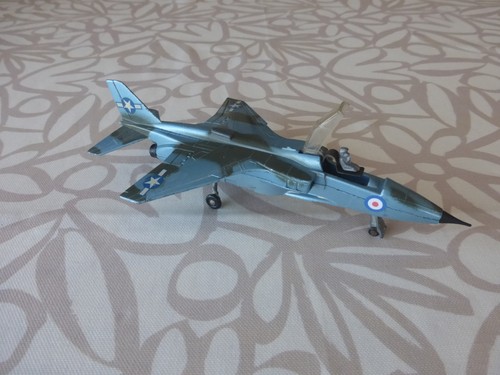 Dinky toys avion 731 - dinky,