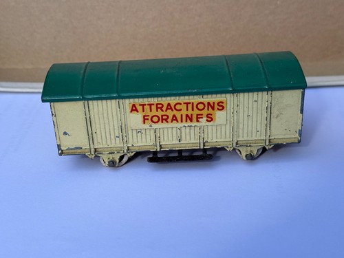 Remorque attraction foraine - attraction,