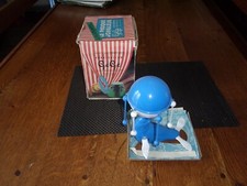 GEGE "le phoque jongleur"