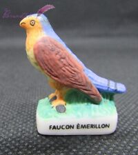 Fève Oiseau  Le Faucon Emerillon Bird Rapace #G19