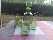 Service Bouteille et verres à