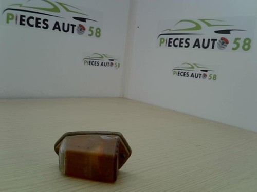 Feu arriere principal droit