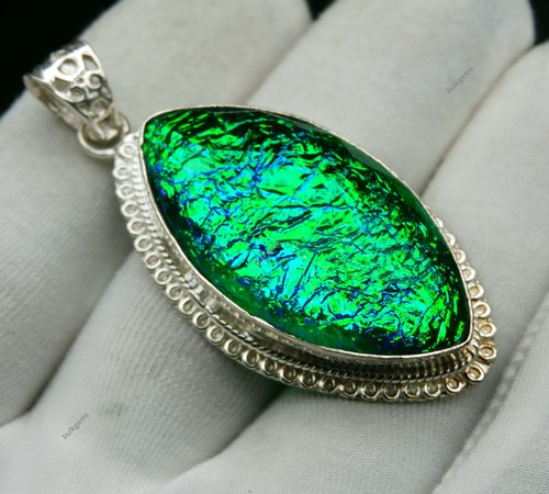 Grand pendentif pierre - pendentif,