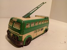 Joustra F Autobus Tramway Broadway 2011 mecanique tole perches vertes 1/32 BE 