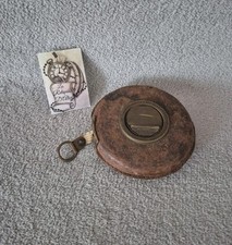 Ancien mètre ruban / décamètre en laiton et cuir ruban en tissu