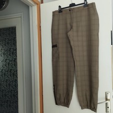 PANTALON  DE VILLE A CARREAUX  STYLE ECOSSAIS RESSERRE  ELASTIQUE  CHEVILLE T 42