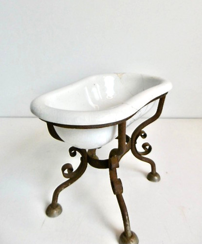 Rare petite baignoire - petite, de