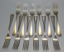 -12 FOURCHETTES à ENTREMETS