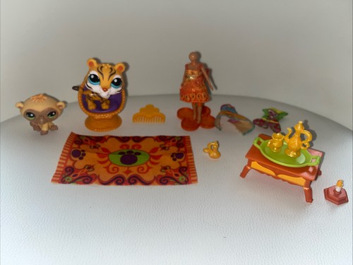 Authentic littlest pet shop - littlest,