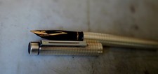 STYLO PLUME SHEAFFER TARGA EN ARGENT MASSIF 925 QUADRILLE - PLUME OR MASSIF 14 K