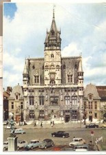 Compiègne - Hôtel de ville Citroen DS 2CV ami6 Peugeot 403 404 