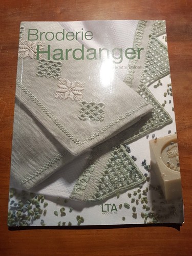 Broderie hardanger - hardanger,