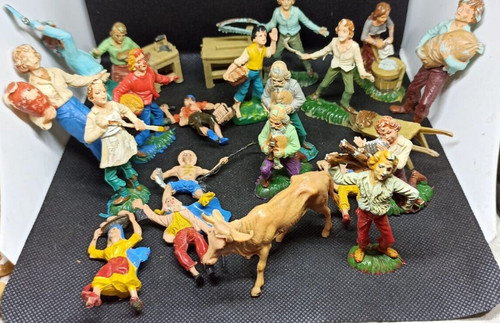 Lot statuettes crèche - 20,