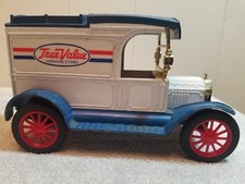  ERTL  Die-cast Replica 1913