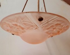 Ancien abat-jour en pâte de