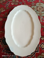 PLAT OVALE EN PORCELAINE DE