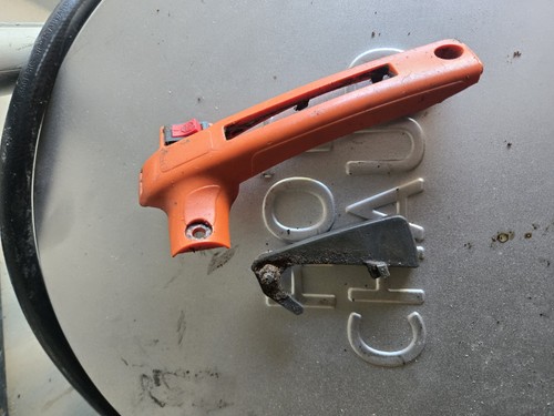 Husqvarna t435 top handle - top,