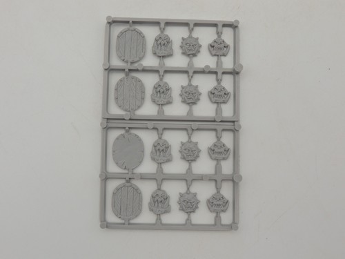 Warhammer planche bouclier - -,