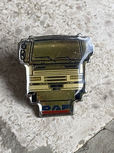 Pin camion daf - pin’s,