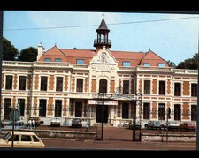 CARVIN (62) RENAULT R6 & R12 à l'HOTEL DE VILLE