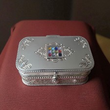 Élégants bougeoirs de