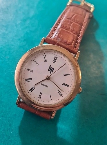 Montre lip classics quartz - montre,